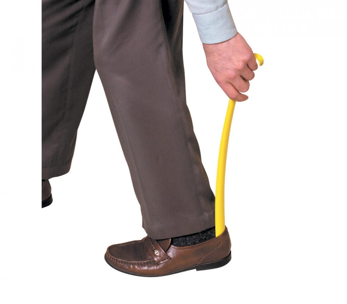 Schoenlepel plastic met haak - geel